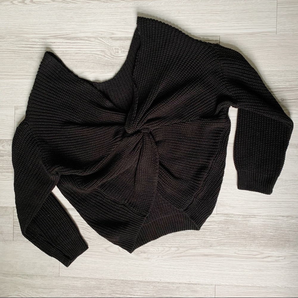 PrettyLittleThing Backless Sweater | PLT